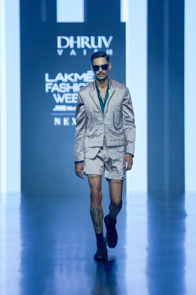 QUILTED VEST WITH BLAZER AND SHORTS