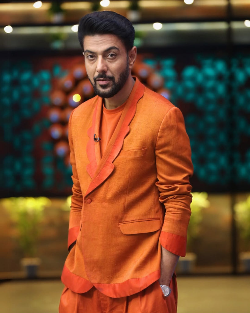 RANVEER BRAR IN VIBRANT ORANGE CONTEMPORARY SUIT