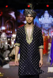 Zarvansh Noir Kurta Set
