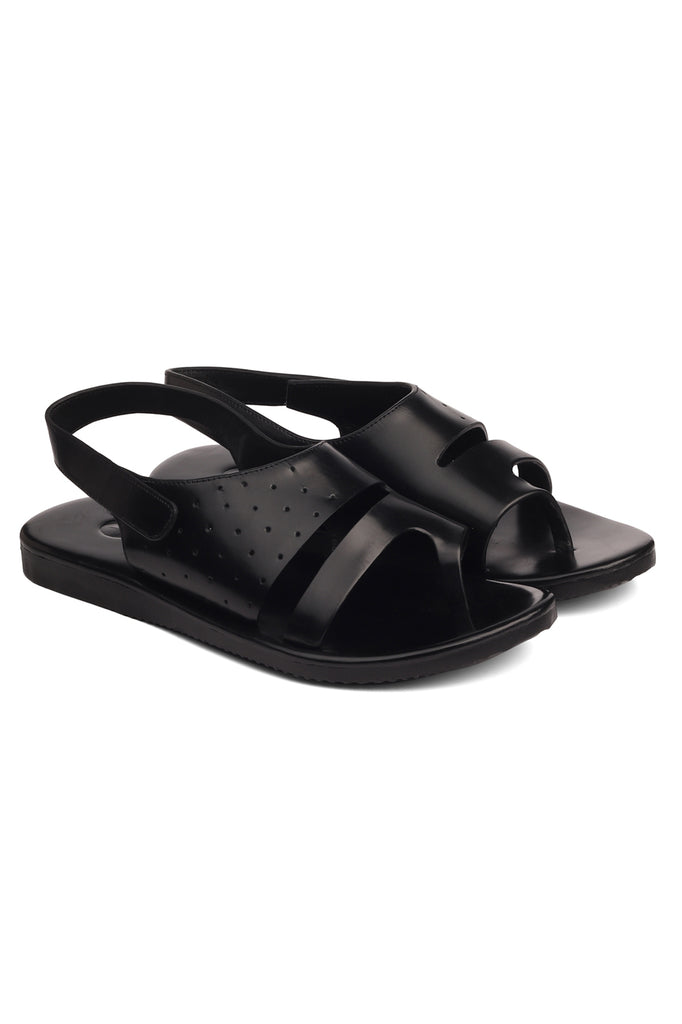 Perforated-asymmetric-trap-sandals