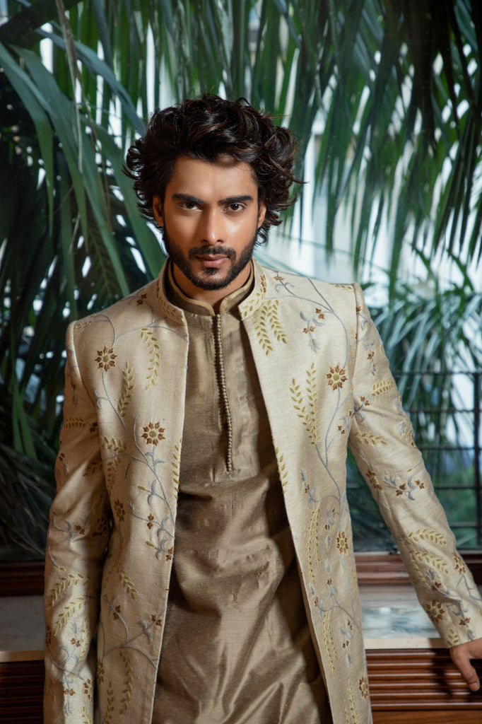 EMBROIDERED LONG BANDHGALA WITH KURTA SET – Curato