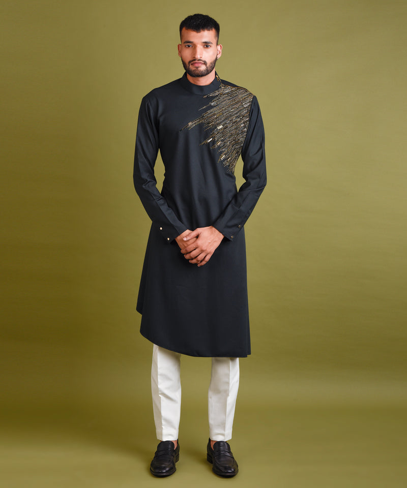 BLACK EMBROIDERED KURTA SET