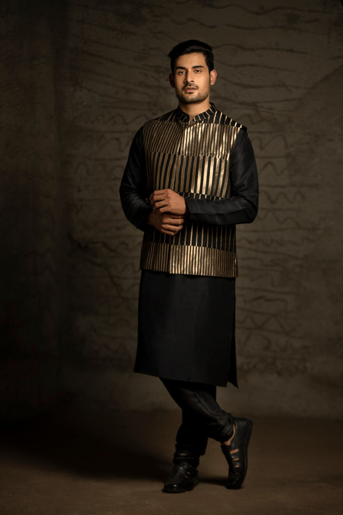Black Stripe Brocade bandi with black silk kurta Set