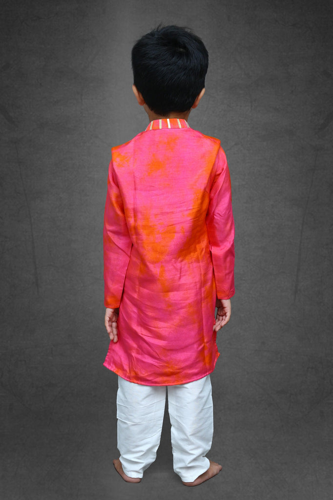 Tie and dyed Pinkish Kurta with Chudidar